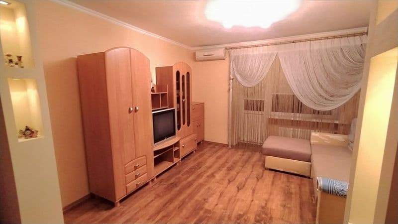 Продаж 3к. квартири 62.4кв м. Черкаська обл. м. Корсунь-Шевченківськи