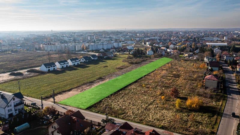 Działka inwestycyjna 2300-4700 m2 => Centrum 1 km <=