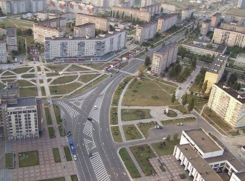 Продам 3-кімнатну квартиру (м.Вараш, Рівненська обл.)