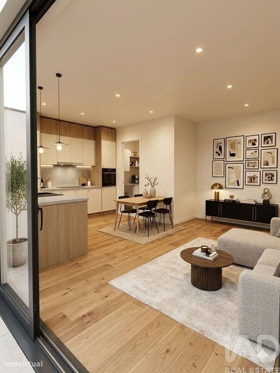 Apartamento T3 em Santa Marinha E São Pedro Da Afurada de 95,00 m2