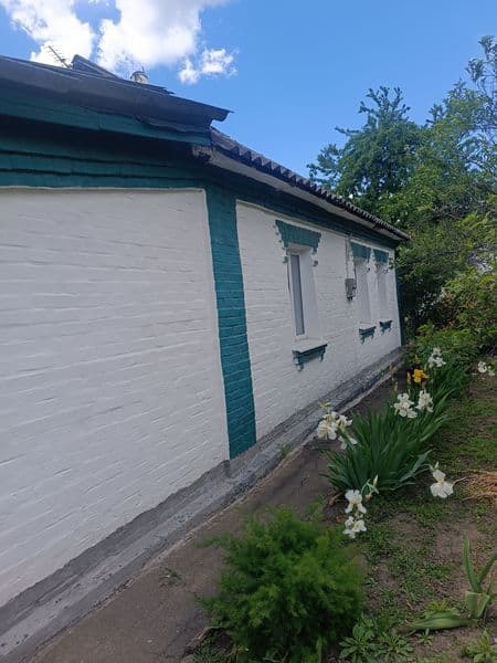 Продам будинок в районі школи 6