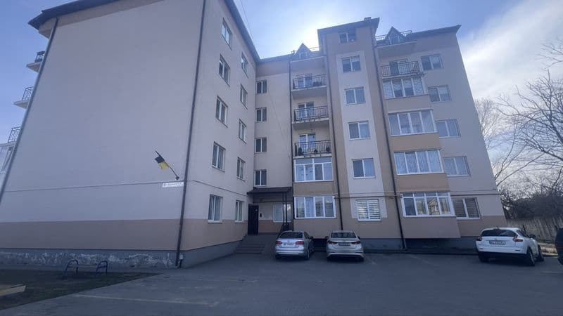 Квартира 3х кімнатна 2х рівнева