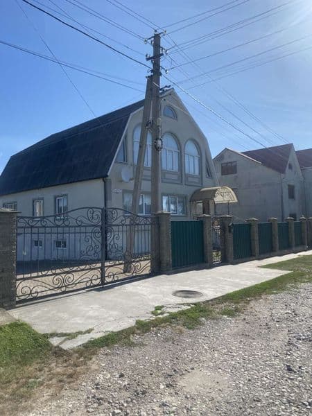 Терміново поодам  приватниий будинок