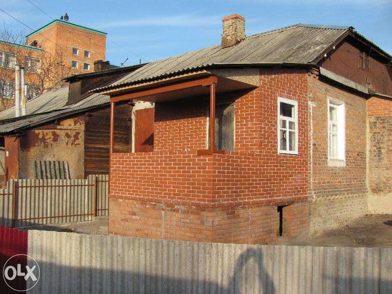 Частина будинку в центрі міста Ромни