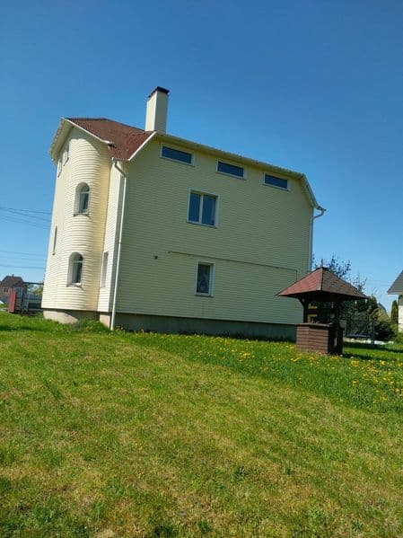 Продаж будинку з ремонтом  селище Бородянка 12 соток