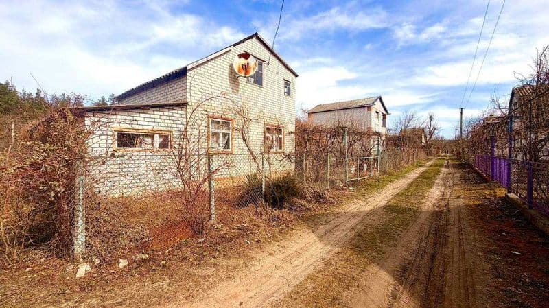 Продам дачу в СТ «Світанок-2», місто Світловодськ, поруч із базою відпочинку «Волна».