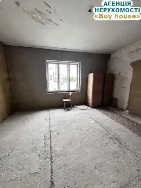 Продаж будинку в Сваляві  300 від центру міста