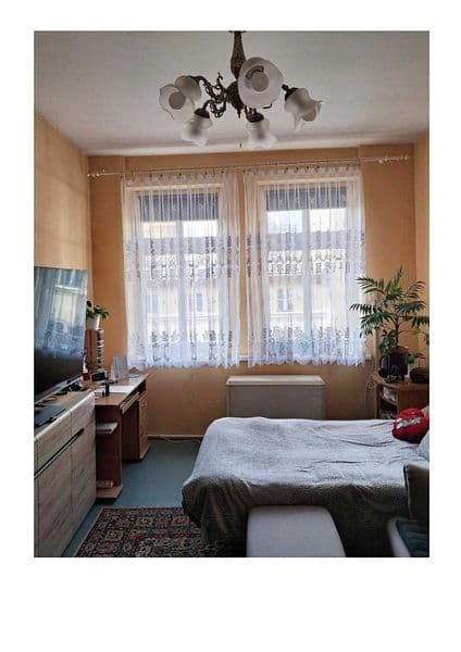Przestronne mieszkanie z dwoma balkonami w odnowionej kamienicy w Pile
