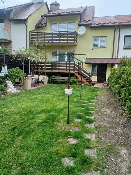 Sprzedam dom w zabudowie szeregowej