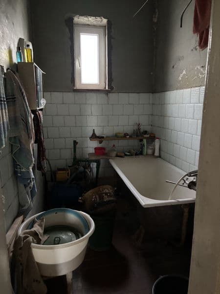Продаж 3 кімнатноі квартири в 4-ьох квартирному будинку плюс земля Борислав
