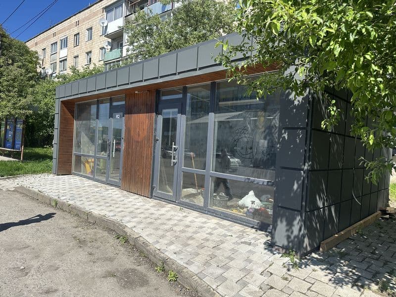 Продається комерційне приміщення,маф,магазин,аптека,кавʼярня….