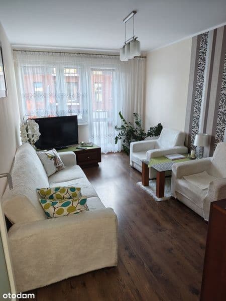 Mieszkanie 3 pokoi z balkonem w Lesznie