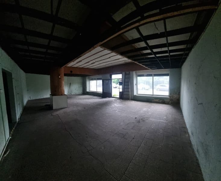 Lokal (moga byc mieszkania 3)110m2 sprzedam(2100 zł za 1m2-okazja)-bez