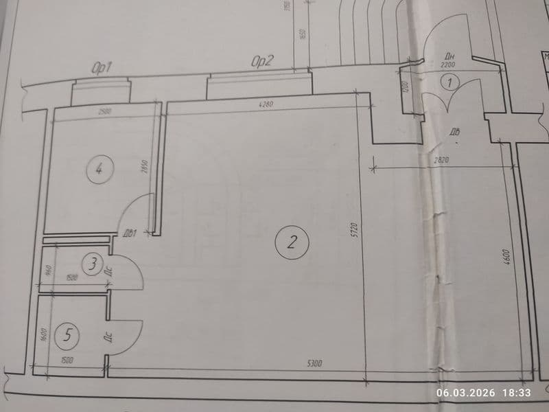 Продаж комерційного приміщення в м.Лозова по проспекту Перемоги