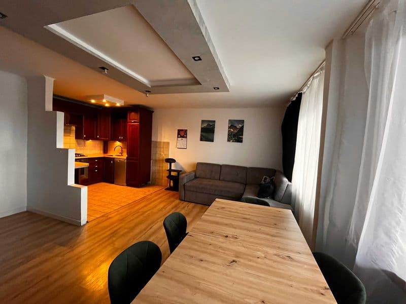 Mieszkanie 82.5 m2 II piętro