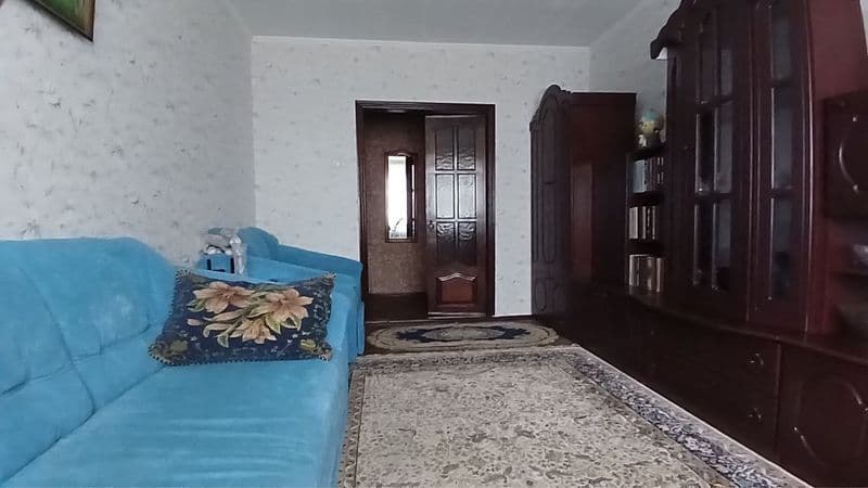 продам  свою 2х  кімнатну квартиру, документи готові.