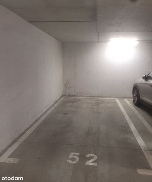 Miejsce parkingowe w hali garażowej - ul. Karpia 25a