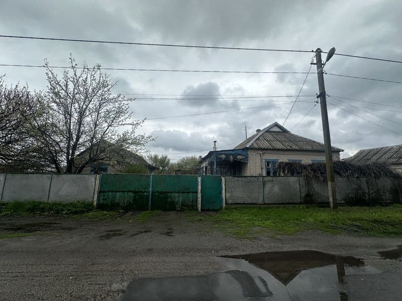 Продам дім с. Вʼязівок