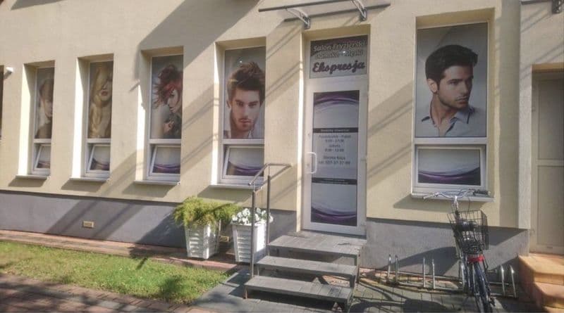 Wynajmę stanowiska pracy (fryzjerskie, kosmetyczne oraz manicure)