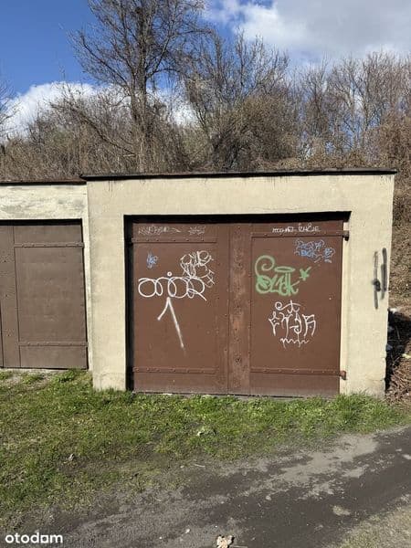 Garaż ul. Witosa