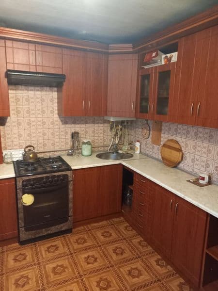 Продам 4-х комнатную квартиру