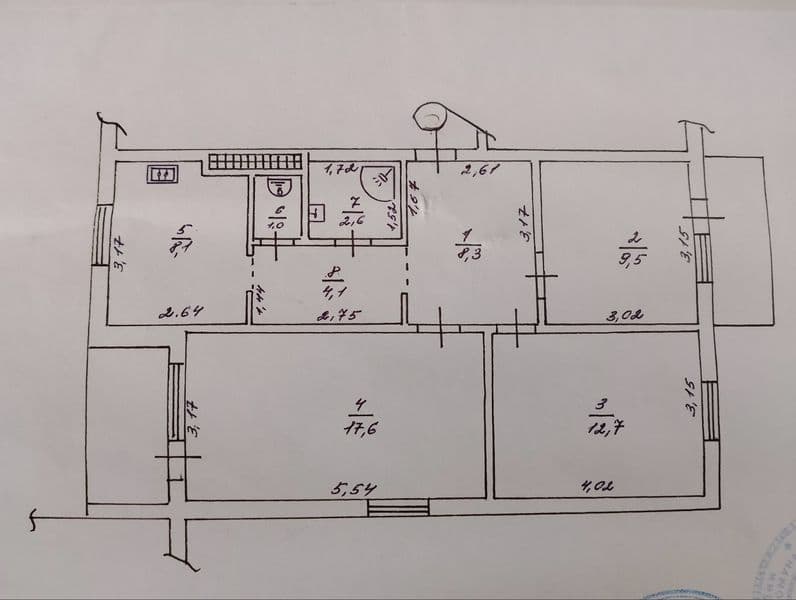 Продаж 3 кімнатної квартири  р- н  4 школи