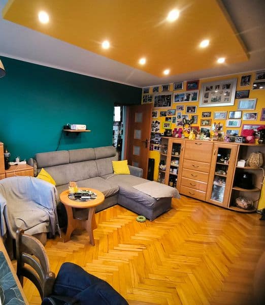 PARTER mieszkanie 47m 2 przestronne pokoje al. Wyzwolenia, widna kuchnia, balkon