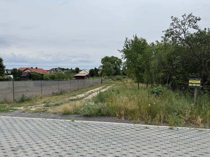 Bardzo duża działka budowlana w okazyjnej cenie. Górzyn dobra lokalizacja, wydane warunki zabudowy.