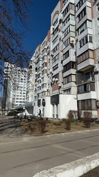 Простора квартира в центрі