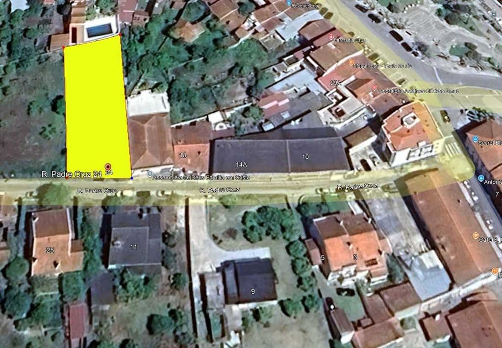 Terreno com projecto aprovado para Habitação Multifamiliar (870m2)