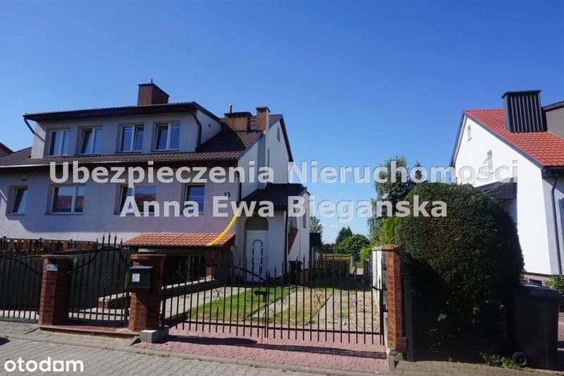 Dom, Szczecinek