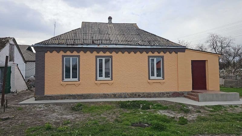 Цегляний будинок з ремонтом але є і косяки Є відеоогляд