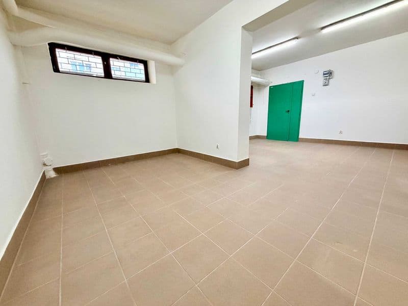 Lokal w ścisłym centrum - ul. Legionowa, 36.7m2, bezpośrednio!