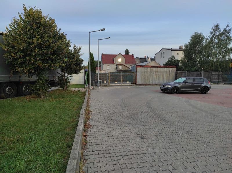 Nieruchomość na sprzedaż w Kępnie stacje restauracje i markety