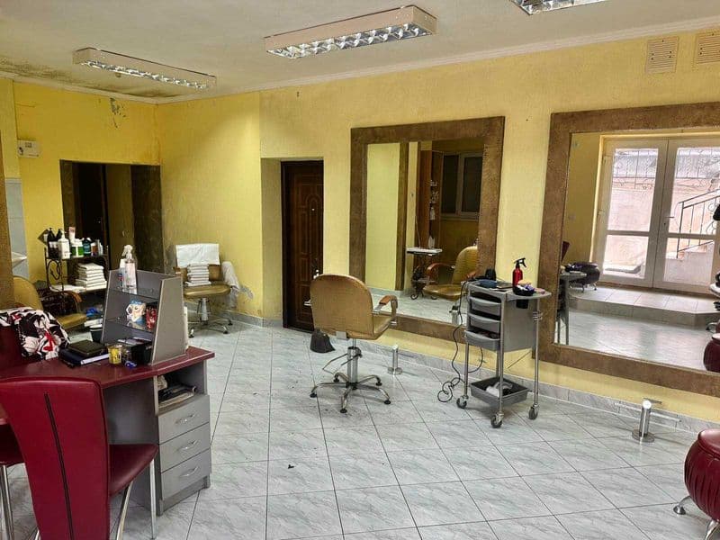 Продаж комерційного приміщення в м. Трускавець!