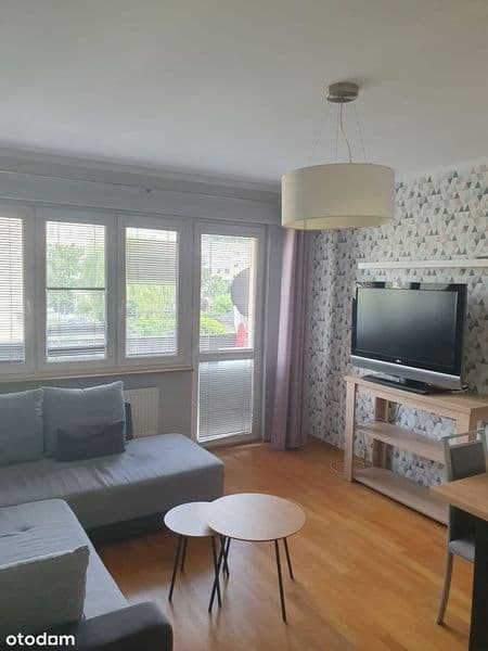 Na sprzedaż komfortowe mieszkanie 52,95 m² w centrum Zduńskiej Woli