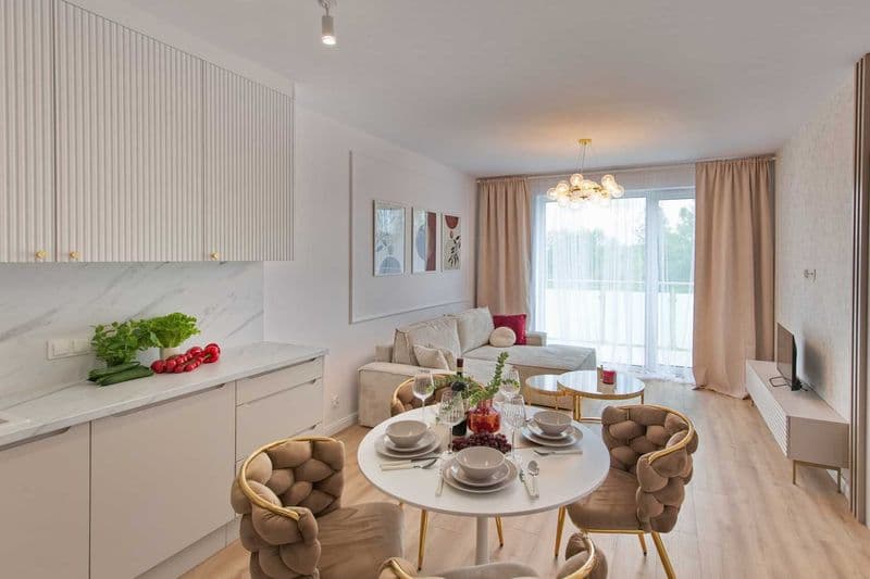 2 niezależne mieszkania | 128 m² | ogródek + strych 40 m² | bez PCC | Marki