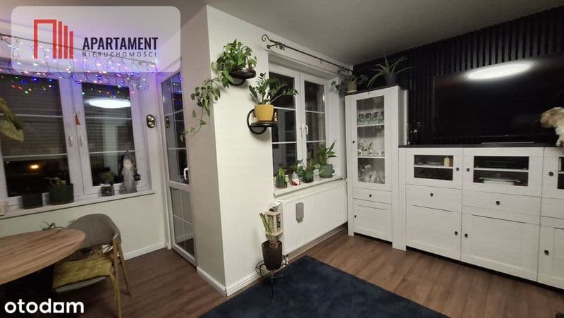 2 pokoje z balkonem