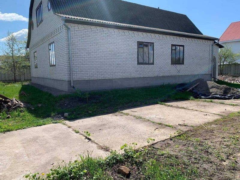 Продаж будинку без ремонту