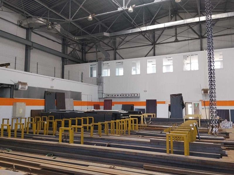 Продам новое производственное помещение в Черноморске. От собственника.