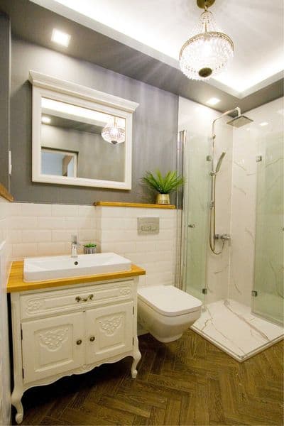 Mieszkanie po generalnym remoncie, 2 pokoje, balkon, centrum ul. 26 Marca