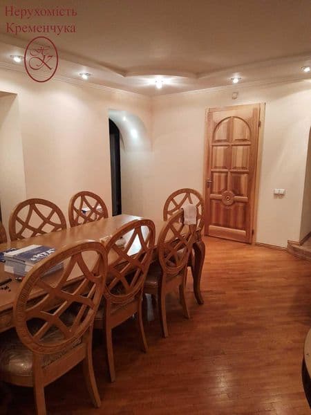 Продам 4-х кімн. квартиру в Центрі