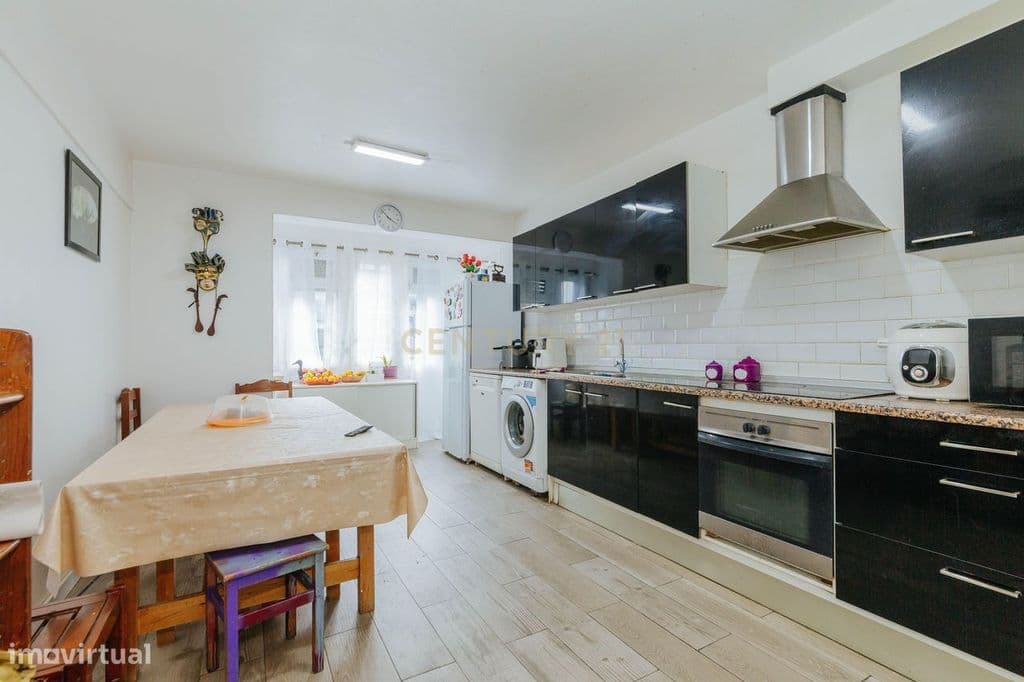 Apartamento T4 em Marvila, Lisboa