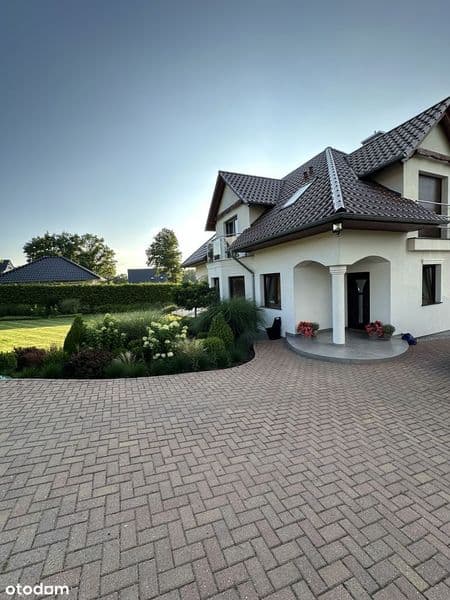 Przestronny, komfortowy dom jednorodzinny gotowy do zamieszkania 163m2
