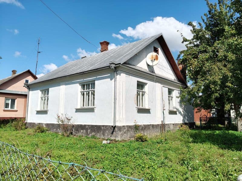 Житловий будинок з усіма зручностями в районі цукрового
