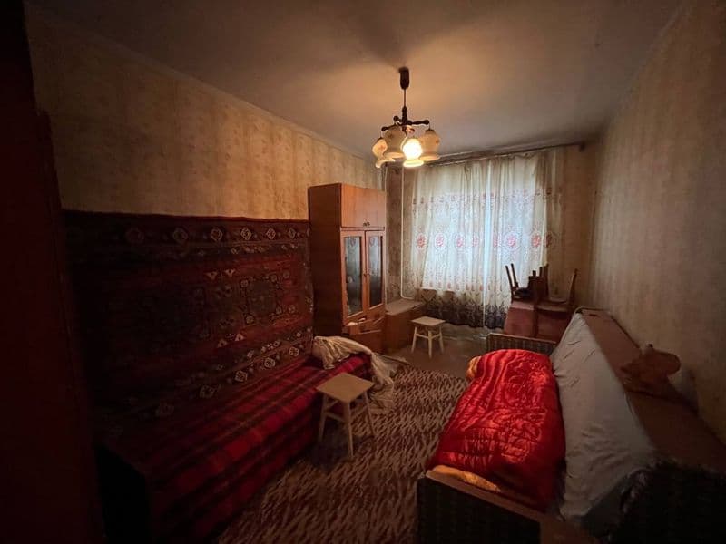Продам квартиру на МКК