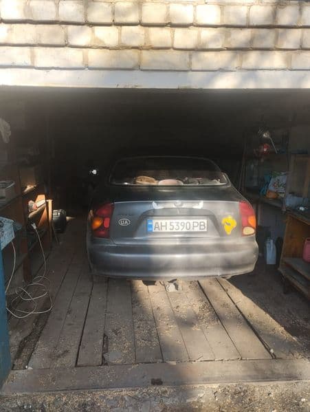 Продам 3-х комнатную квартиру  с автономным отоплением + гараж+ машина.