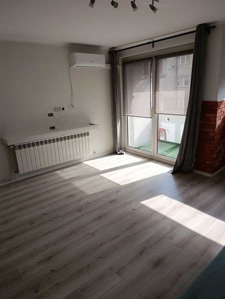 Sprzedam mieszkanie w centrum, 1 piętro niski czynsz