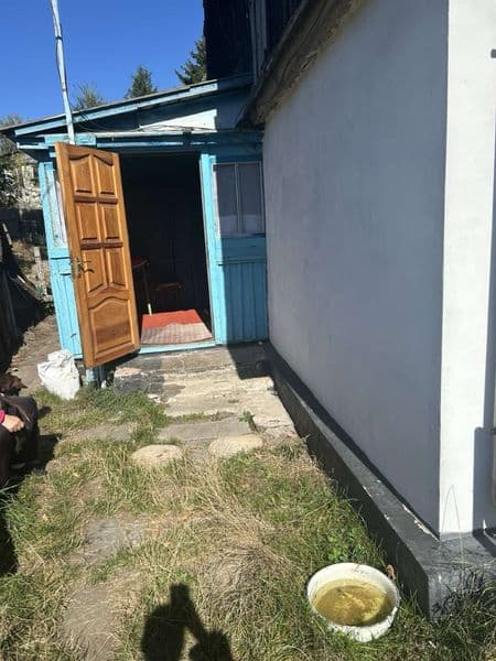 Продам половину будинку