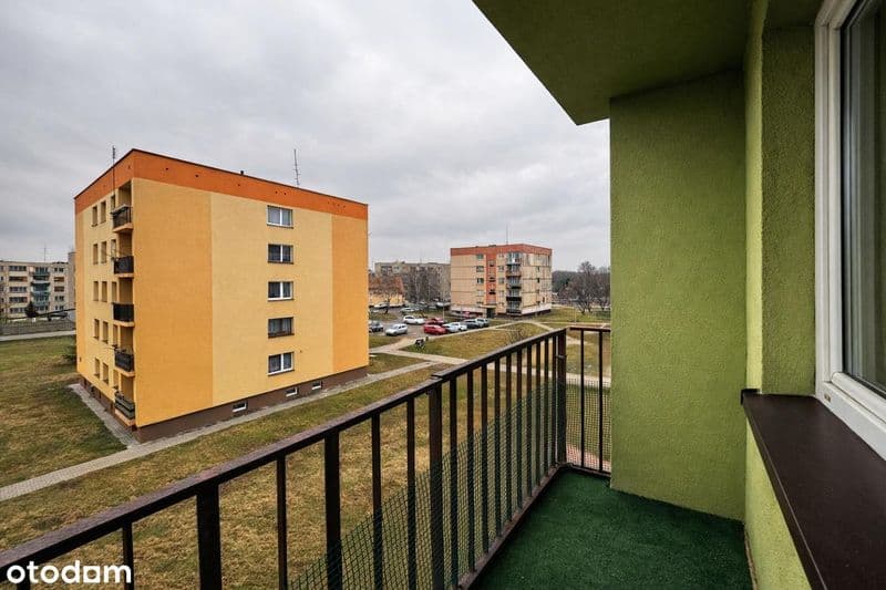M3 z Balkonem w Zawierciu - 2 Piętro